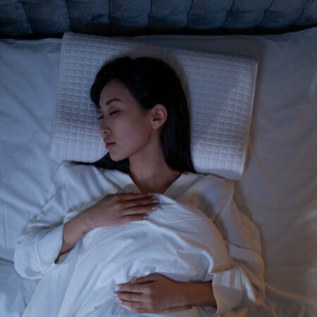 10 Técnicas Científicas para Acalmar a Mente Antes de Dormir
