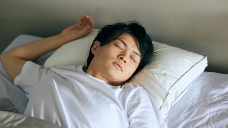 Mitos e Verdades Sobre Dormir 8 Horas por Noite: O Que a Ciência Realmente Diz