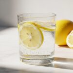 Água com Limão em Jejum Realmente Acelera o Metabolismo?